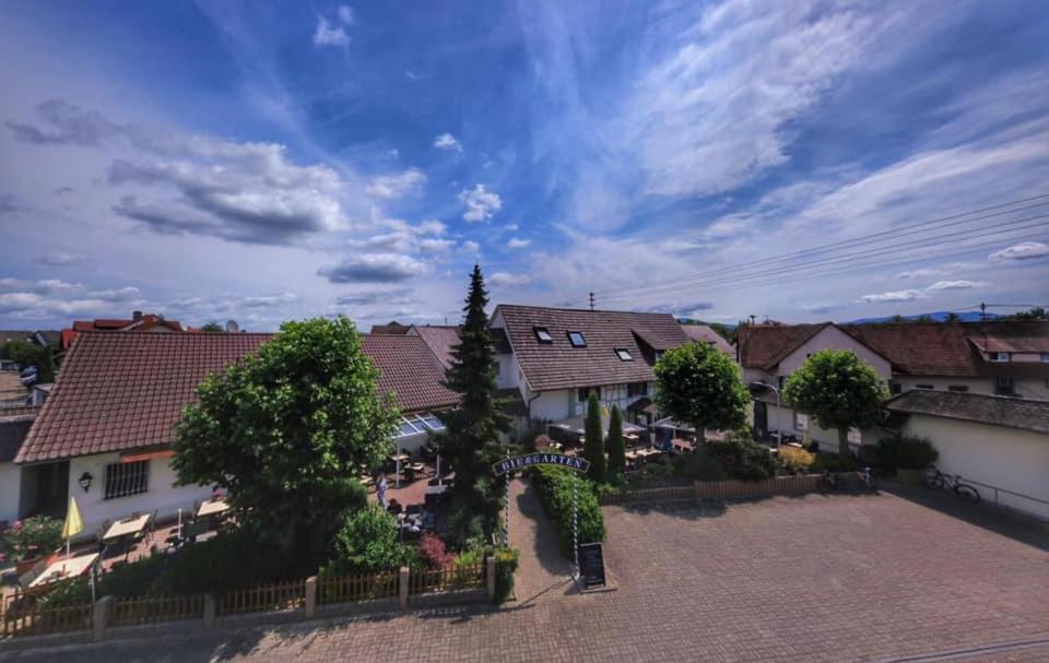 Hirschen Apartments Reute  Bagian luar foto