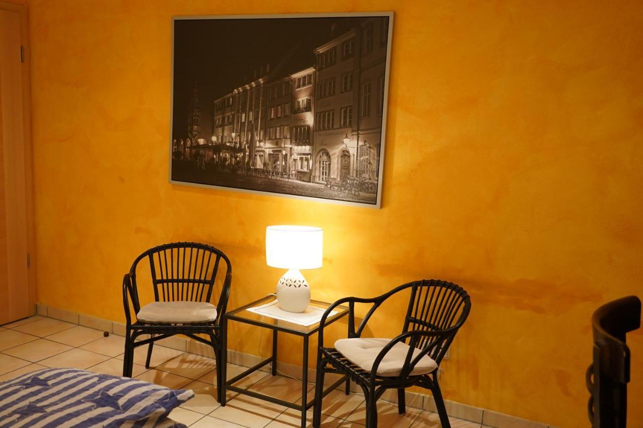 Hirschen Apartments Reute  Bagian luar foto