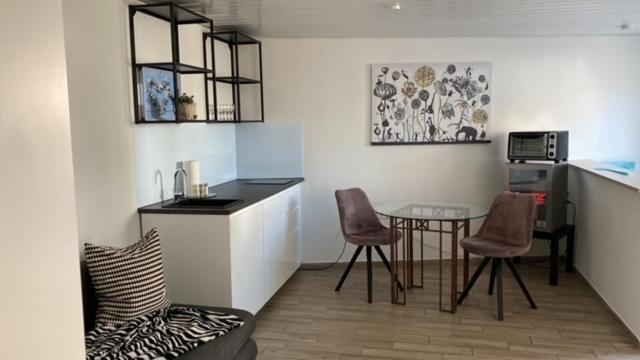 Hirschen Apartments Reute  Bagian luar foto